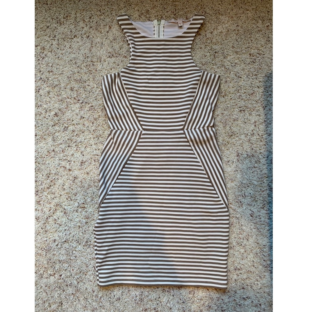 Guess Tan & White Stripped Body Con Dress